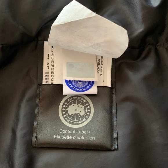 Canada Goose Shelburne Parka Black Label - Picture 8 of 9